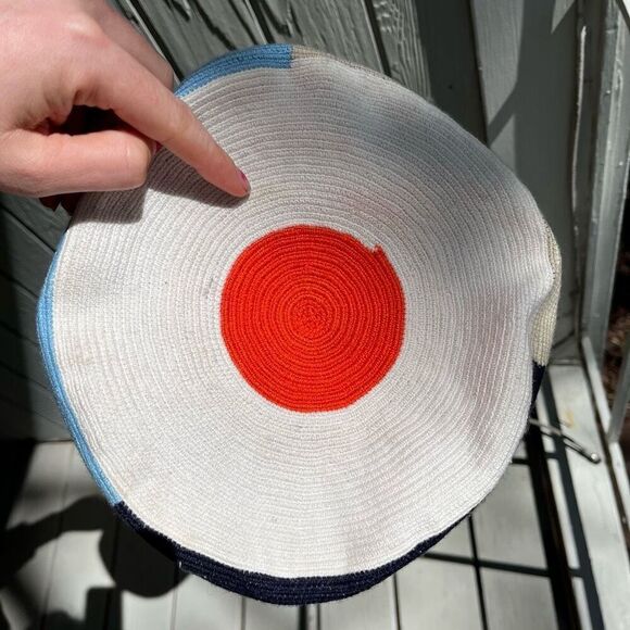 Sophie Anderson Lilla Hand Crocheted Pom Pom Drawstring Bucket Bag Beach Anthrop - Picture 9 of 10